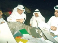 humaidan-aali-papers.jpg