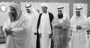 Mixed shia and sunna prayer in the Bahraini parliament led by Jassim Al-Saidi, an Islamist Salafi Wahabi MP Mixed shia and sunna prayer in the Bahraini parliament led by Jassim Al-Saidi, an Islamist Salafi Wahabi MP